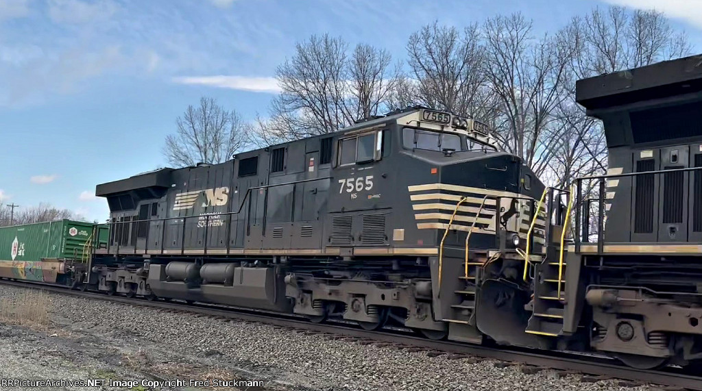 NS 7565